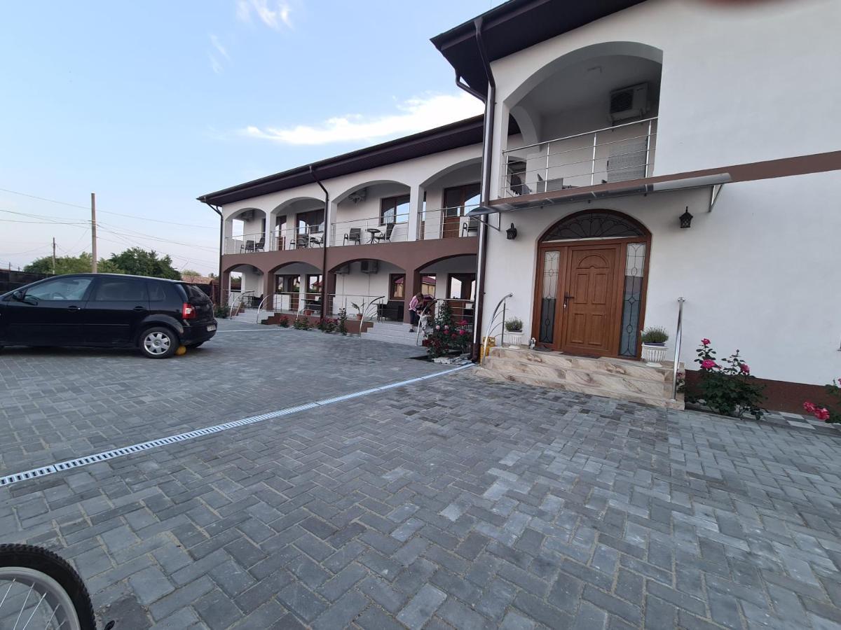 Casa Coco Ξενοδοχείο Două Mai Εξωτερικό φωτογραφία